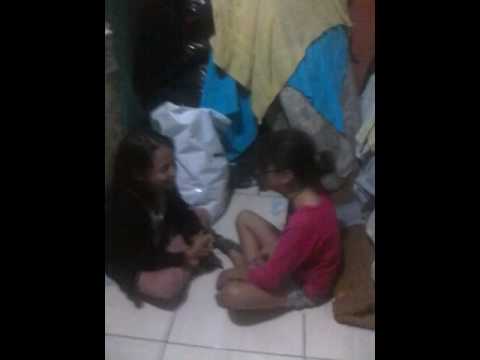 Mujeres piedra papel o tijera