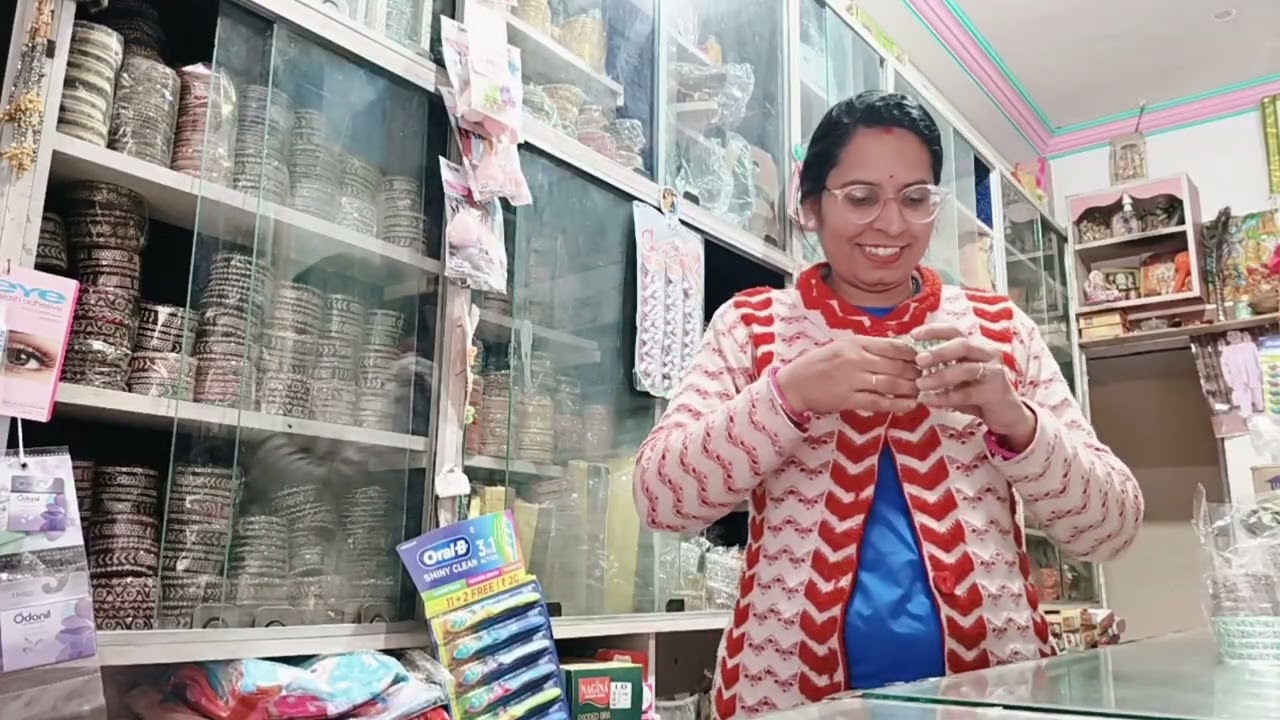 Shop पर नई नई design की चूड़ियां आई हैं।😍😍day -47 || poonam shekhawat ||