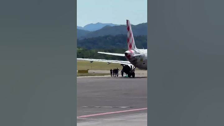 Homem é sugado por motor de avião na Itália, e voos são cancelados em Milão. #bmcnews #bmc
