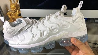 all white vapormax plus