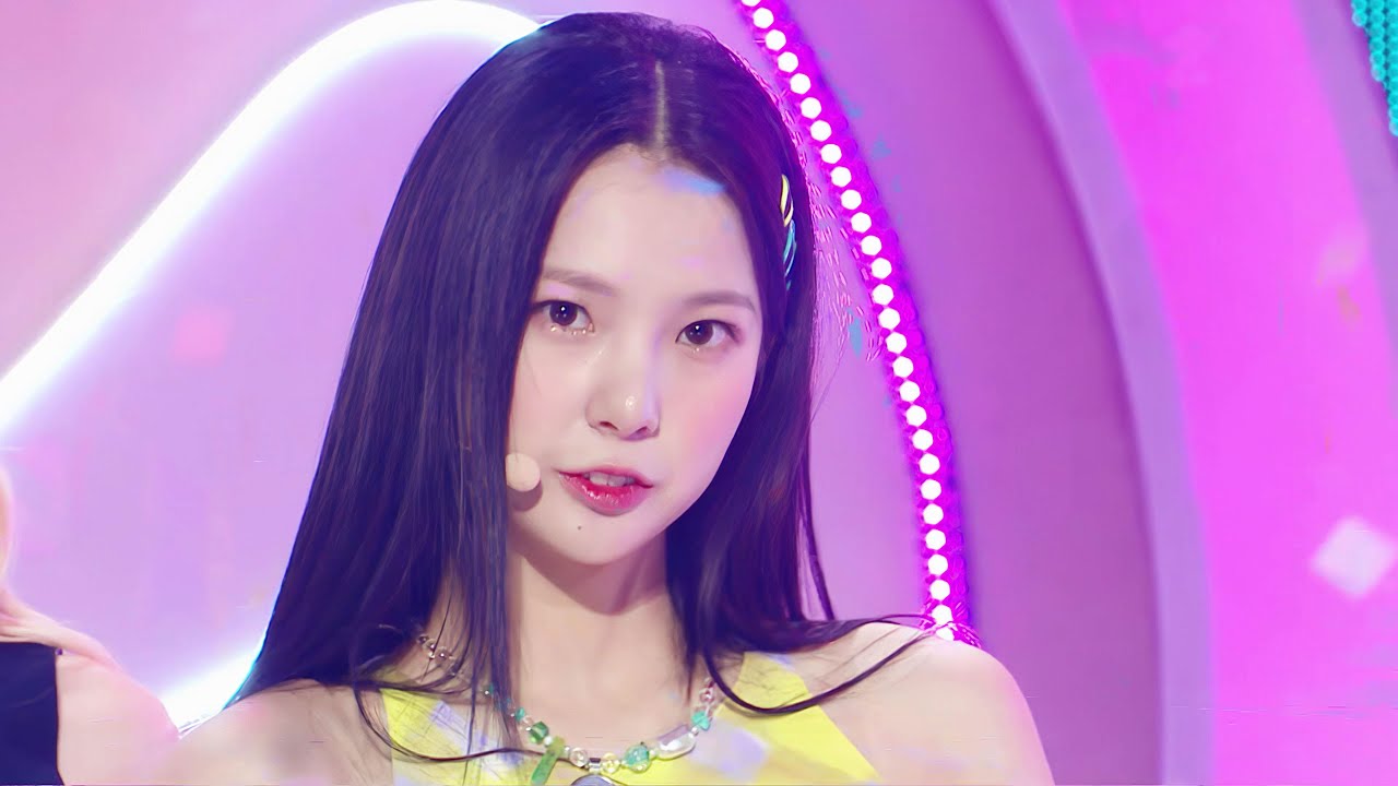 Yujin the Ending Fairy @ MBC Show! Music Core [220625]