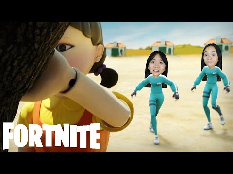 Can we SURVIVE Squid Game on Fortnite?!