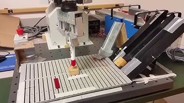 Lab Volt Robot - Assembly line welding processes simulated