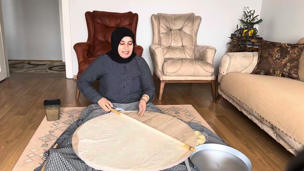 🤚İNANILMAZ ‼️TEPSİ TEPSİ SPARİŞLERE DEVAM 💯BU KESİM BİR BAŞKA GÜZEL YİYENLERE AFİYET OLSUN🤌🏻#baklava