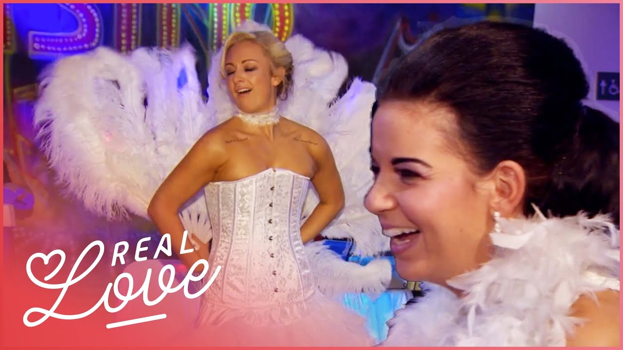 Second-Hand Dress Drama at Casino Wedding | Real Love