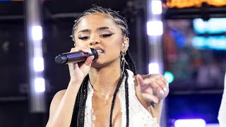 Tyla becomes the first African Solo artist to hit 1 Billion Spotify Streams with “water"