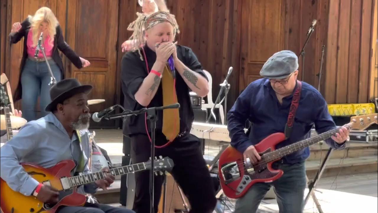 Lurrie Bell and Jason Ricci band. Messin with the Kid. Topanga Blues