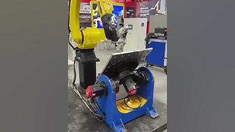 How Fanuc robot working with  2 axis  servo welding positioner