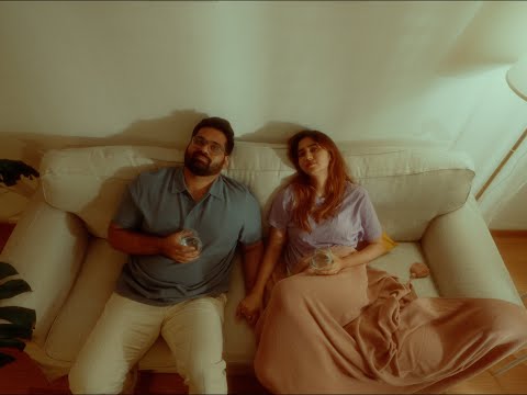 Rootho Na - Akanksha Bhandari & Raghav Kaushik (Music Video)