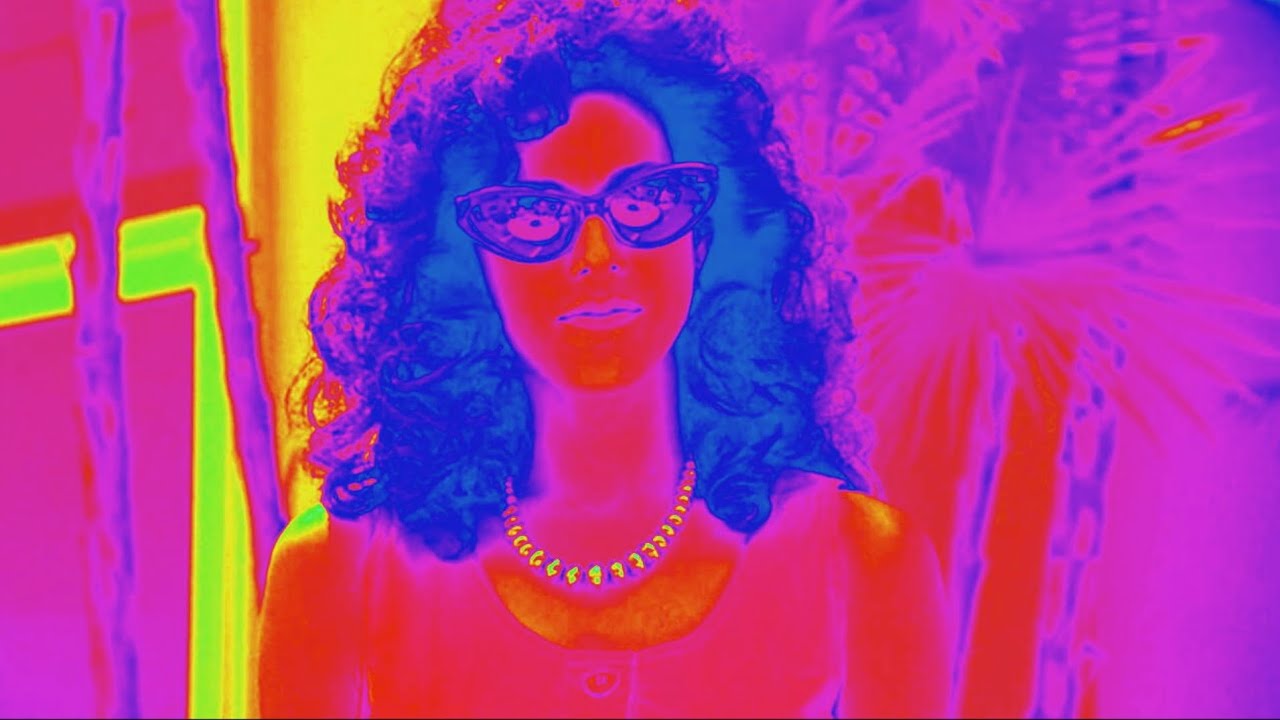 Obejrzyj Com Truise - Compress—Fuse (Miami Vice) w YouTube Obejrzyj Com Truise - Compress—Fuse (Miami Vice) w YouTube