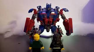 TRANSFORMERS Sam meets the Autobots (Stop motion)