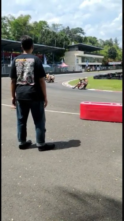 CBR OLD CIBITUNG ||#sentul #dragrace #shorts  #200 #201m #500m #cbr #rxking  #cbrold #balapmotor