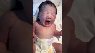 Newborn Baby Angry Mood Crying