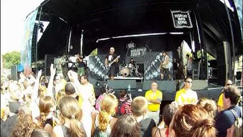 Less Than Jake LIVE at Warped Tour 2011