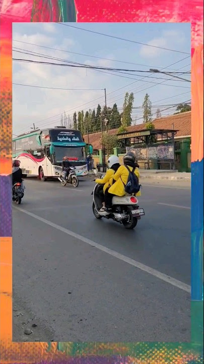 bocil teriak di kasih telolet alamate anak soleh#shorts #handiyes #bustelolet #basuri #yearofyou