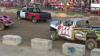 Mitchell Fair Demolition Derby 2018 | Trucks FEATURE