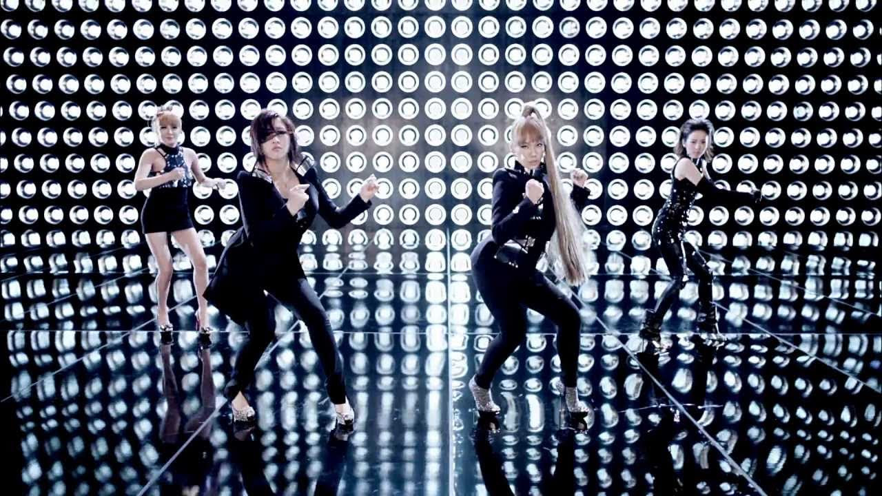 2NE1      I AM THE BEST MV