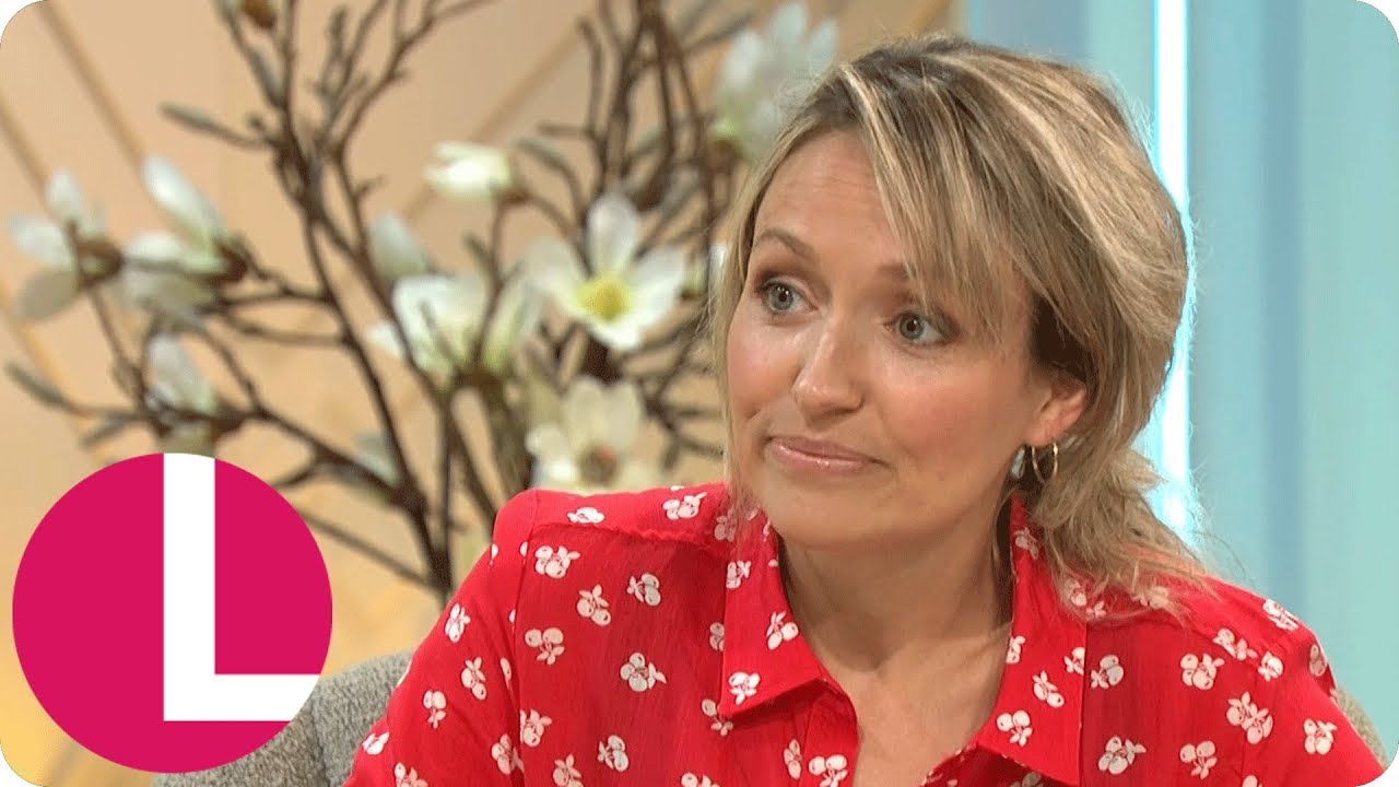 Why Is Breastfeeding in Public Still Taboo? | Lorraine