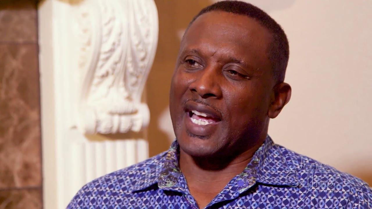 Tim Brown, Heisman Trophy winner & Hall of Fame Wide receiver YouTube