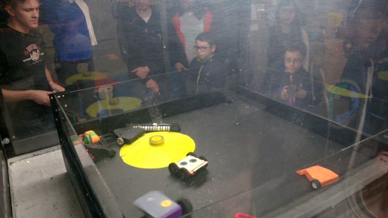 Plastic Ant Bug Bash Rumble - January 2017 - YouTube