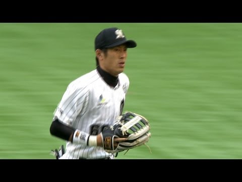 満塁のピンチを救ったのは岡田の足、T関本の当たりを好捕 2012.06.16 M-T