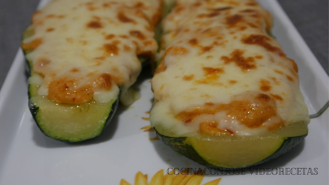 CALABACINES RELLENOS GRATINADOS!!,  con ATUN  y PIMIENTOS DE PIQUILLO muy sencillos y riquisimos.