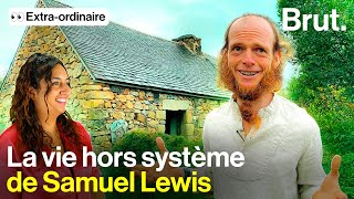 En Bretagne, Samuel aspire à une vie simple, sans dépendance à l'argent