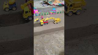 Dancing truck transport jcb after sand loading truck#dancingtruck