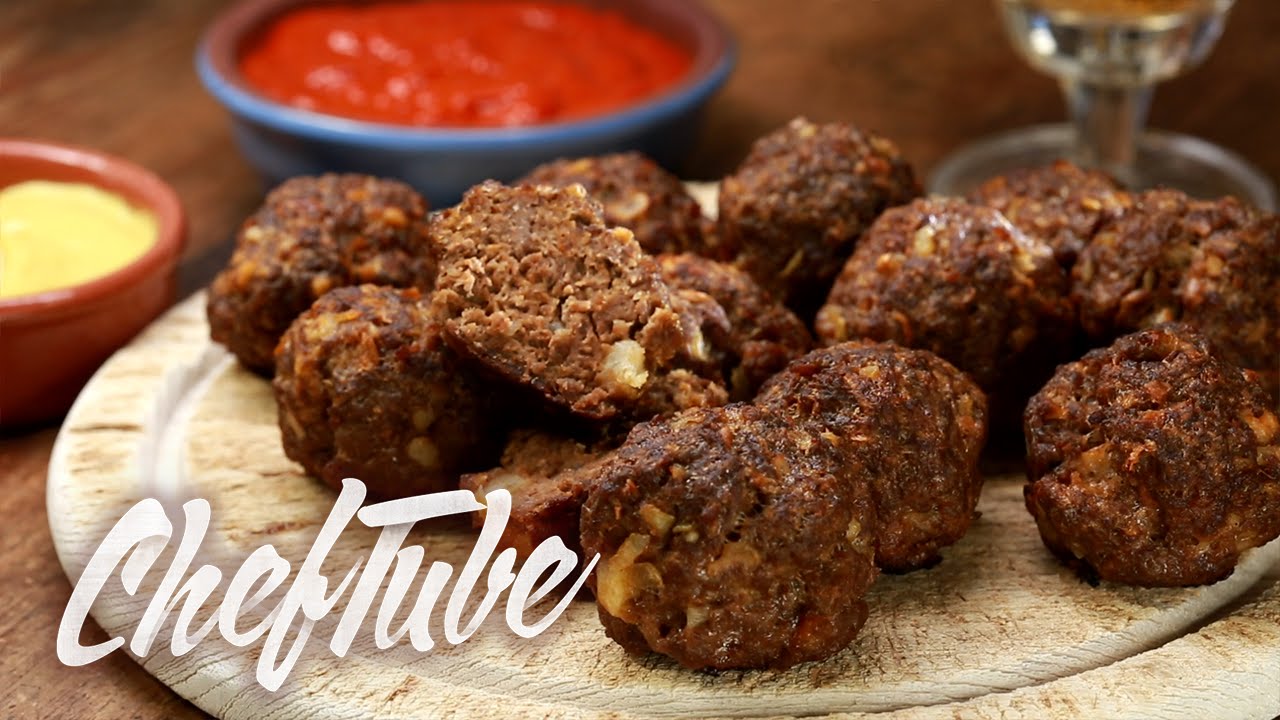How to Make Meatballs - Recipe in description - YouTube