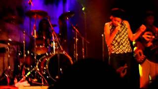 Nneka - Soul is heavy (Live in Barcelona)