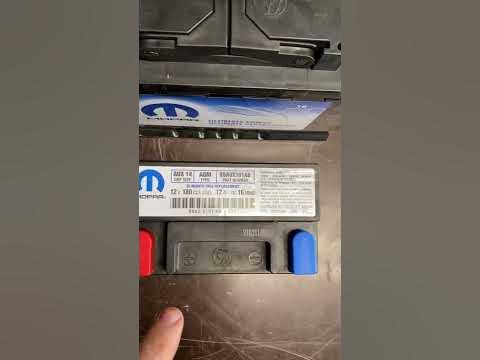 2018 JEEP GRAND CHEROKEE START-STOP TWO BATTERIES LOCATED UNDER
