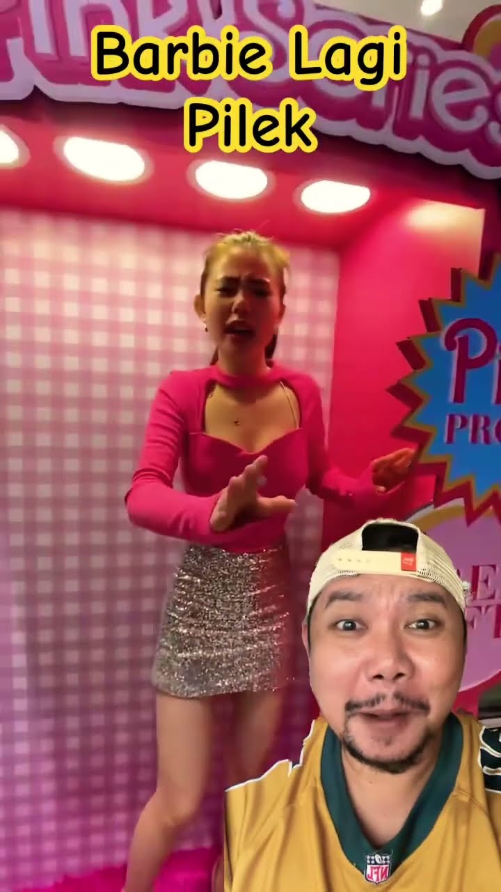 BARBIE LAGI PUSING DAN PILEK!!!? #barbie #comedy #funny #pink #shortsfeed