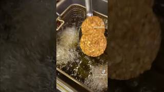 Do you know how falafel is made check it out Falafel vegetarian kinggyros food