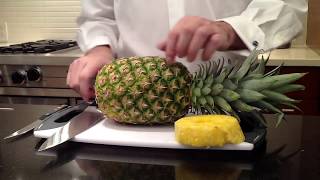 The Right Way to Easily Cut a Pineapple