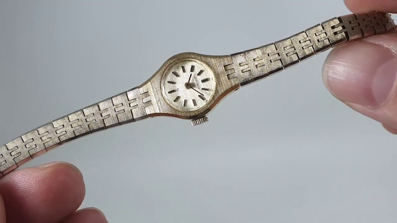 1974 Ladies Seiko silver gilt manual wind vintage watch. Model reference  11-0630. - YouTube
