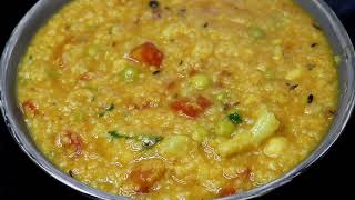 भोग वाली खिचड़ी ऐसे बनाएंगे तो अंगुलिया चाटते रेह जायेंगे | Moong Dal Khichdi Recipe | Masala Khichdi