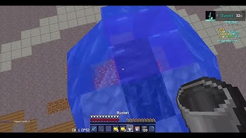 How to beat a hacker bot in UHC any server and Trap 😂