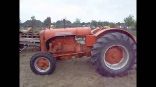 Allis Chalmers A tractor with Borga thresher .