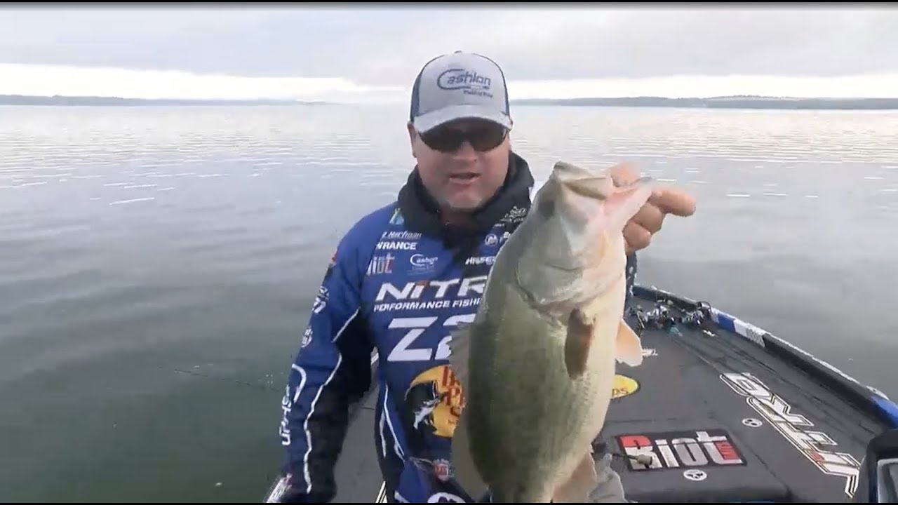 bass fishing at night Big Bass Fireworks early on Championship Sunday