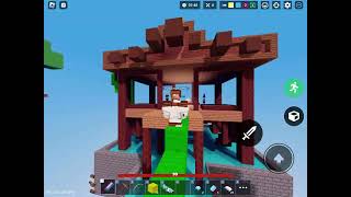 Me just spawn killing this team until I got 100 kills lol (Roblox Bedwars)