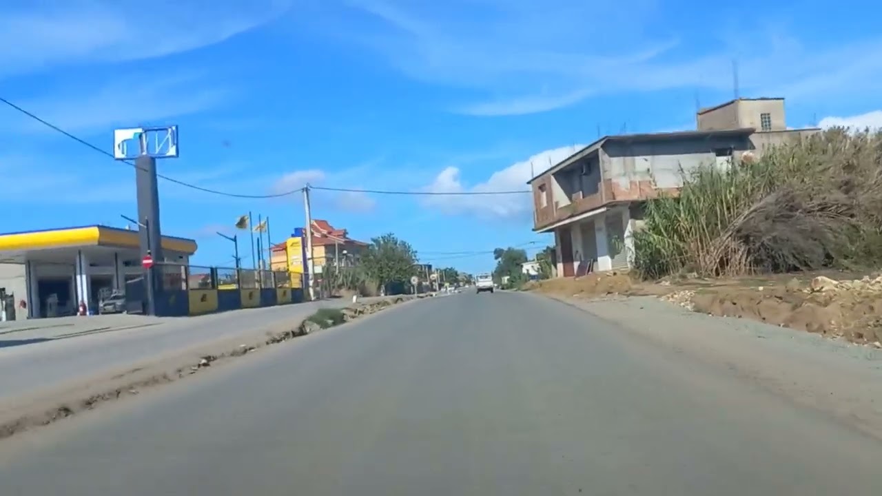 تابعو جانب من أشغال ازدواجية الطريق الوطني الرابط بين برج منايل و كاب جنات CAP JENAT DOUBLING ROAD