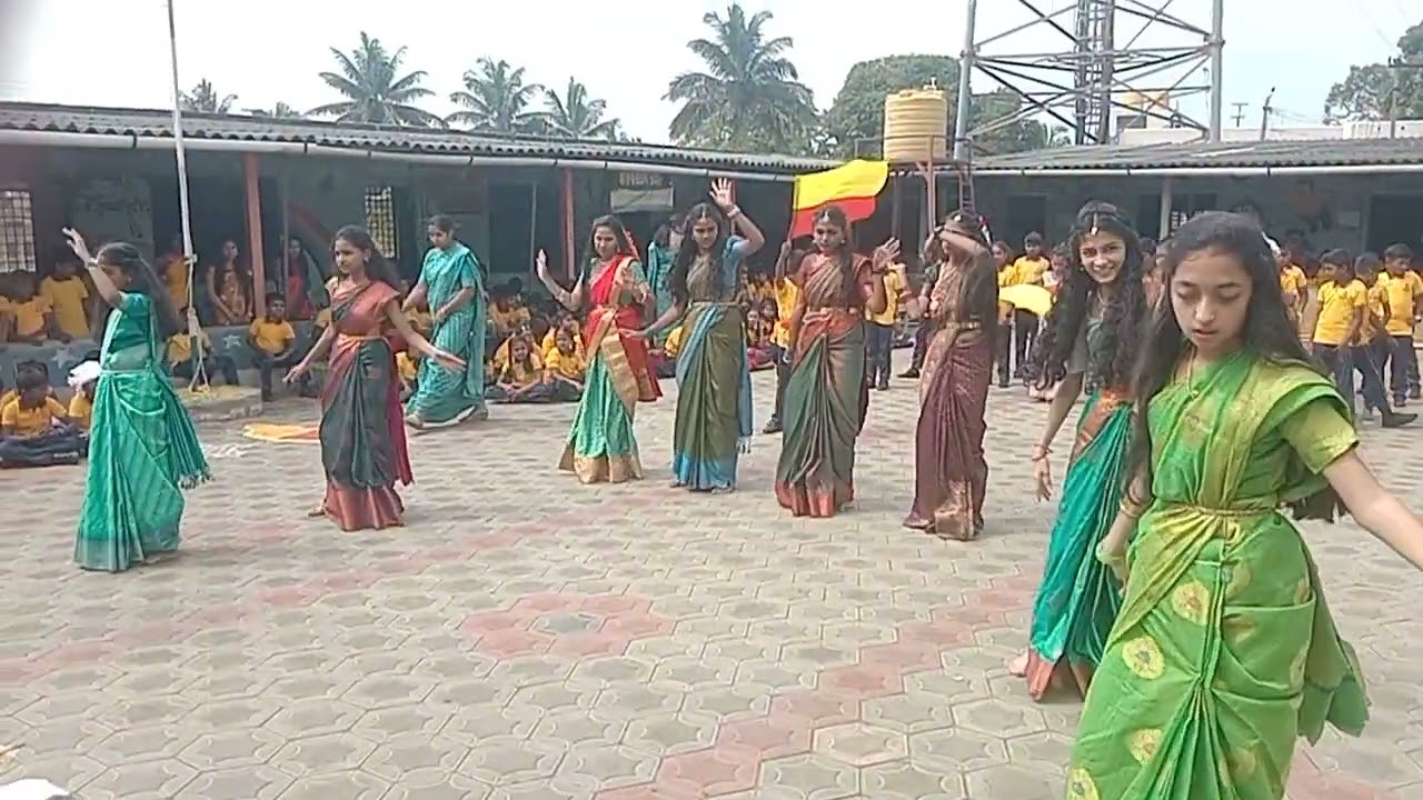 Graceful dance by 8th girls. 2023-24