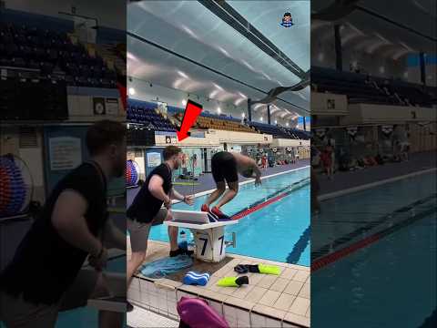 المدرب ده بيعمل حركة محدش فاهمها