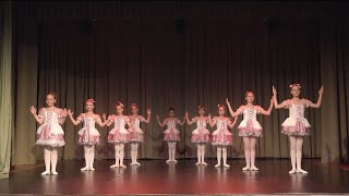 LEĻĻU MĀJA - dejo 3 grupas audzēknes #ballet #dance #dancer #danceperformance