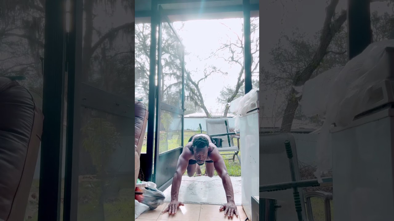 Mike Tyson pushups 🔥 #motivation #fixedmindset #strength  #miketyson #allsweatnotears