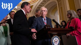 McConnell freezes mid-sentence at news conference