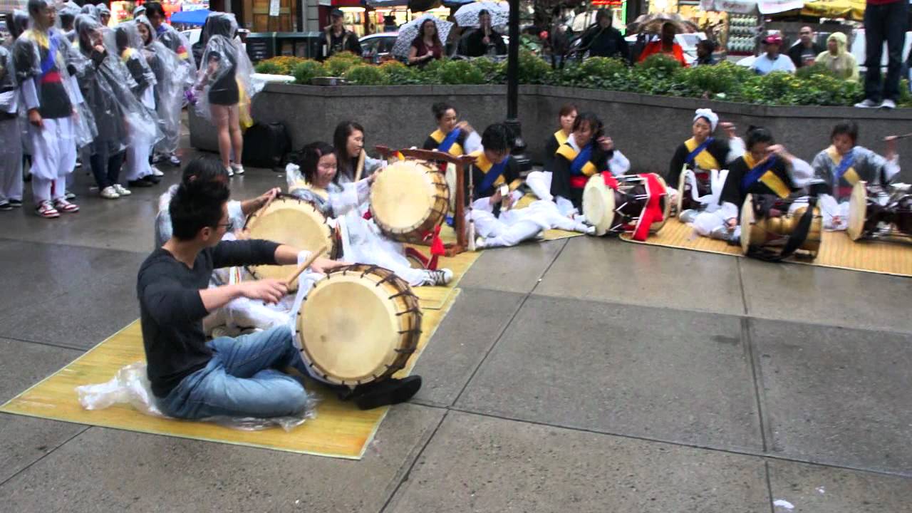 Buffalo Sorimori KFAC at New York City Korean Perade 2011