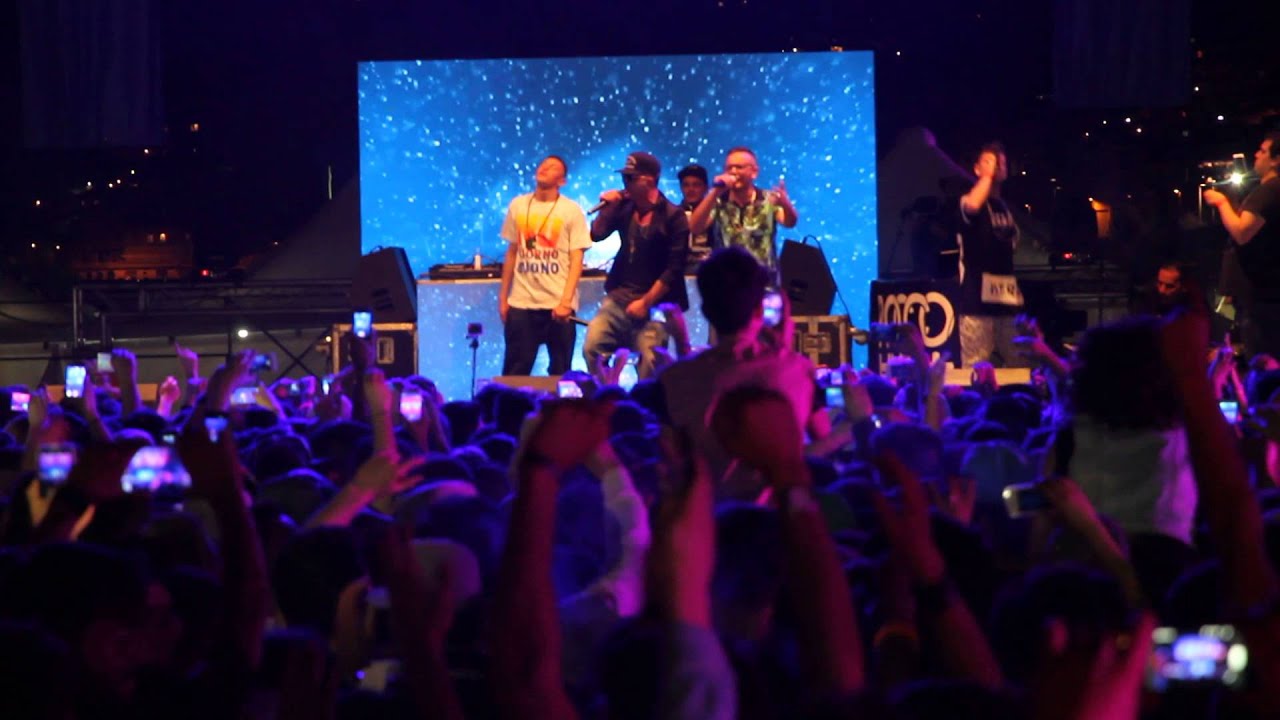 FRANCO RICCIARDI FT. ROCCO HUNT 