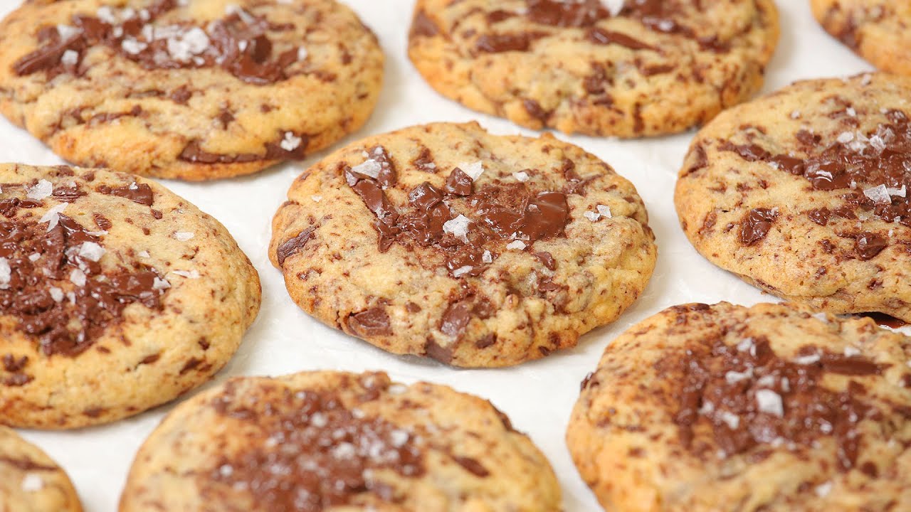 The BEST Chocolate Chip Cookies EVER!!!! Soft, Chewy & Delicious! | The Domestic Geek