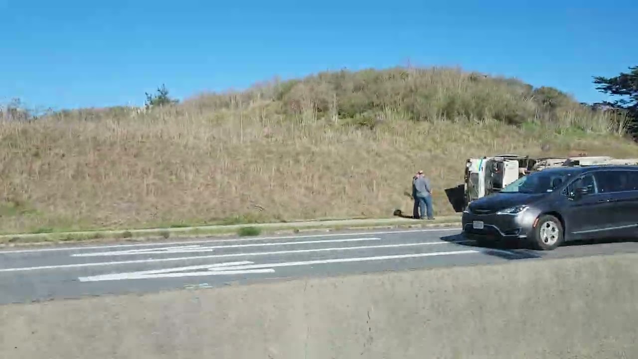 Ecology of the Coast garbage truck overturned in Pacifica